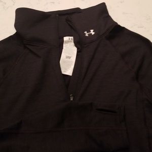 Under Armour Tops - Long Sleeve, cold-gear, thermal running top. Under Armour Tops - Long Sleeve, cold-gear, thermal running top.